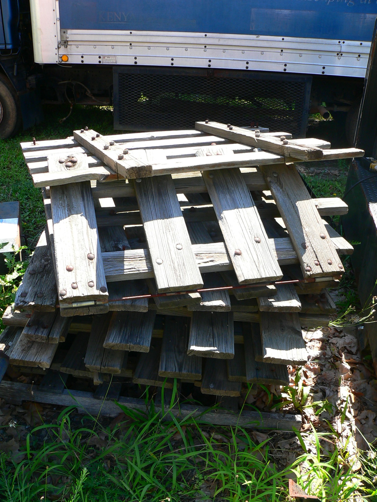 Used Flatbed Truck bodies for sale located in Atlanta